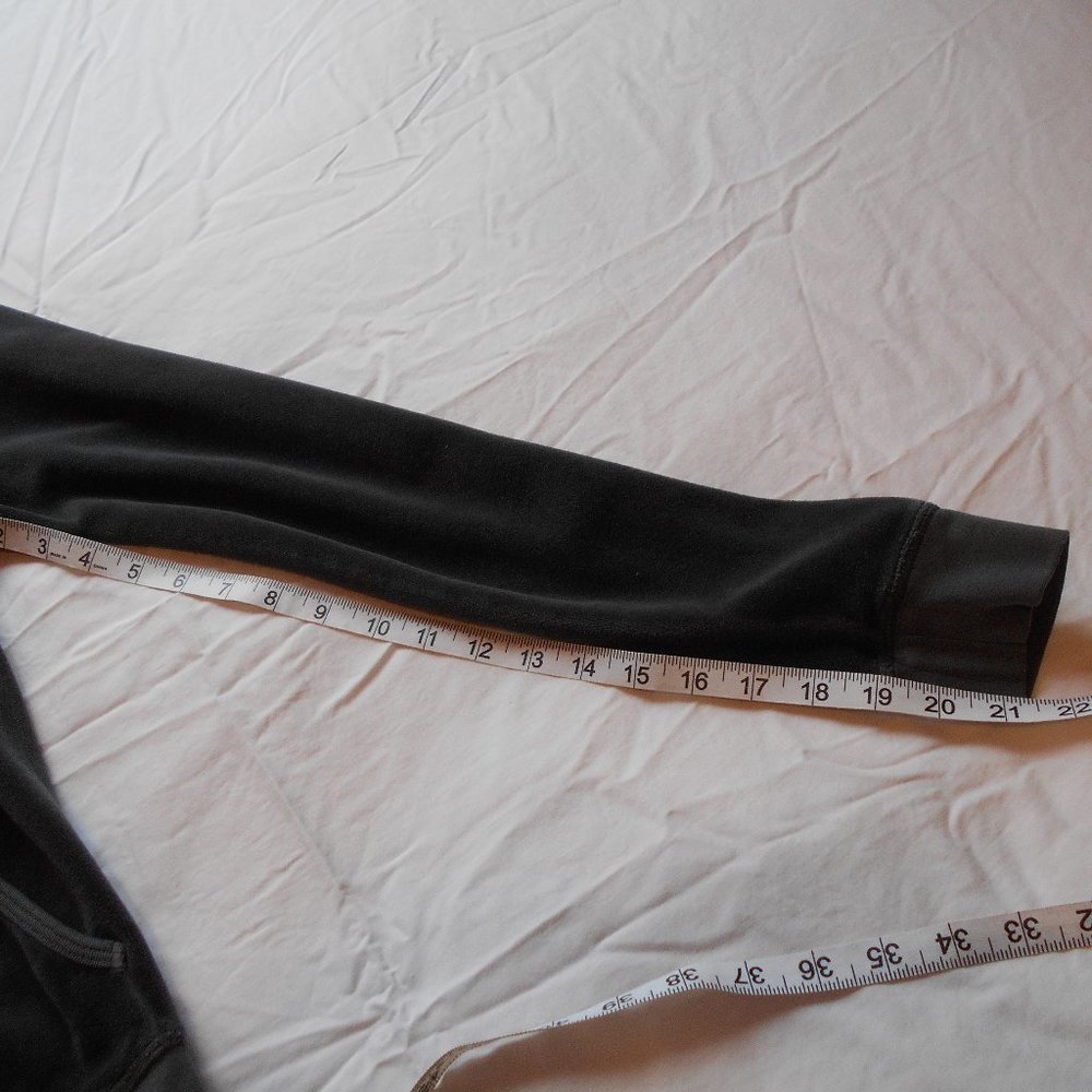 Juicy Couture Charcoal Gray Sweatshirt M Fit - Picture 14 of 15